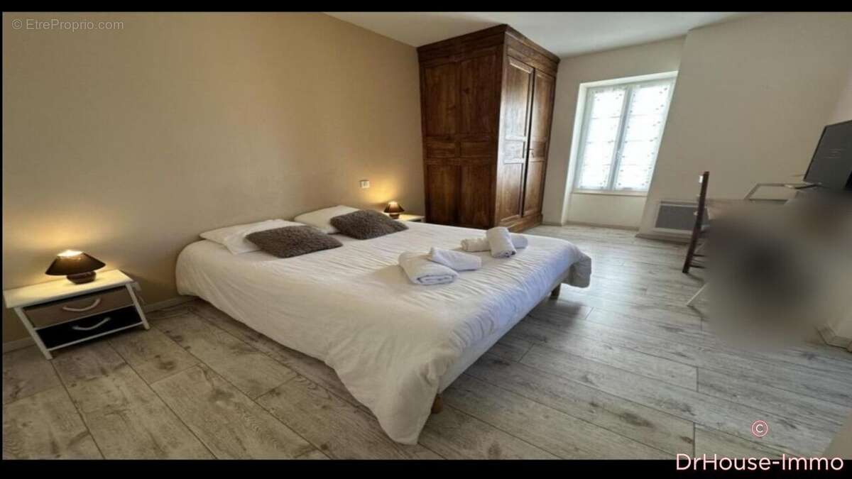 Maison 365 m² à Poyanne  - photo 6