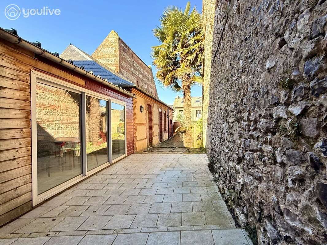 Maison à CANY-BARVILLE