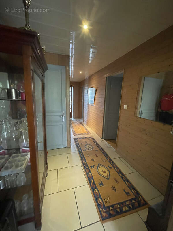 Immeuble 160 M2 sur Feignies (59750) - photo 7