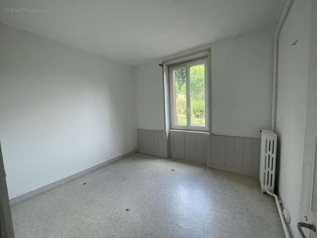 Photo 7 - Appartement à AMPLEPUIS