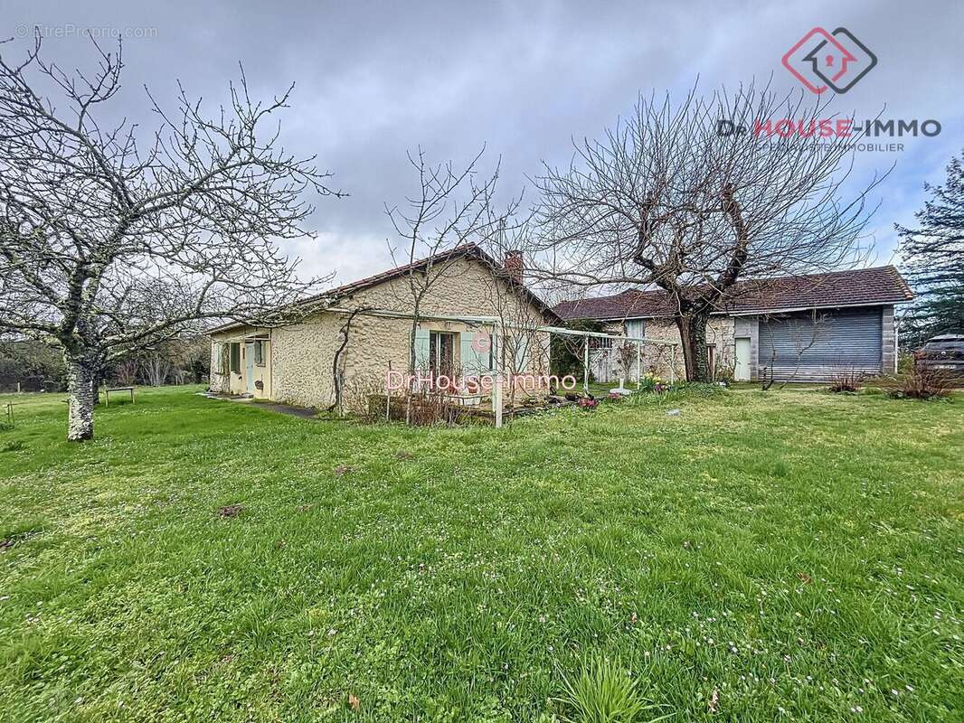 Maison à SAINT-AQUILIN