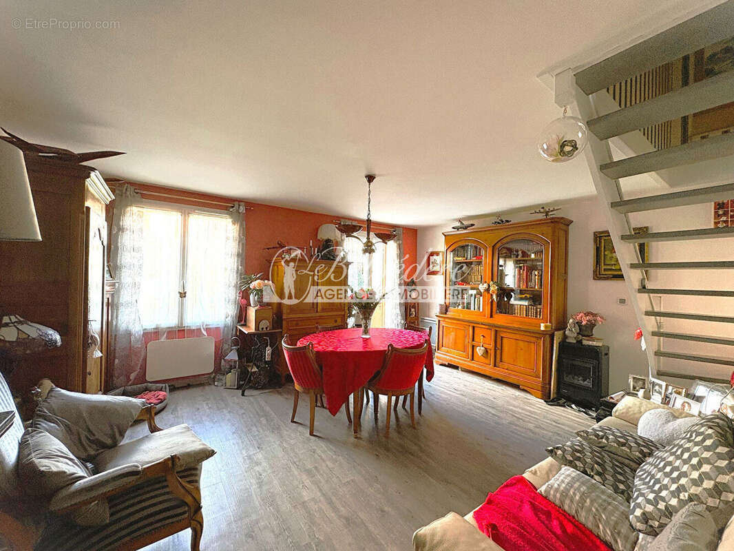 Maison à FRANCONVILLE