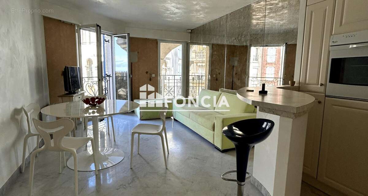 Appartement à MENTON