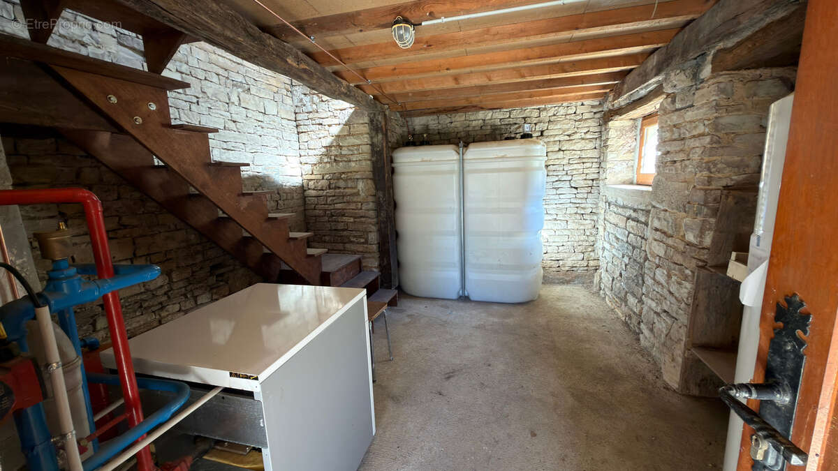 Maison à PRECY-LE-SEC