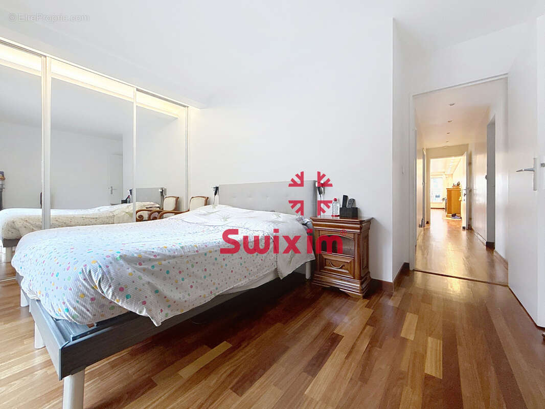 Appartement à PARIS-20E