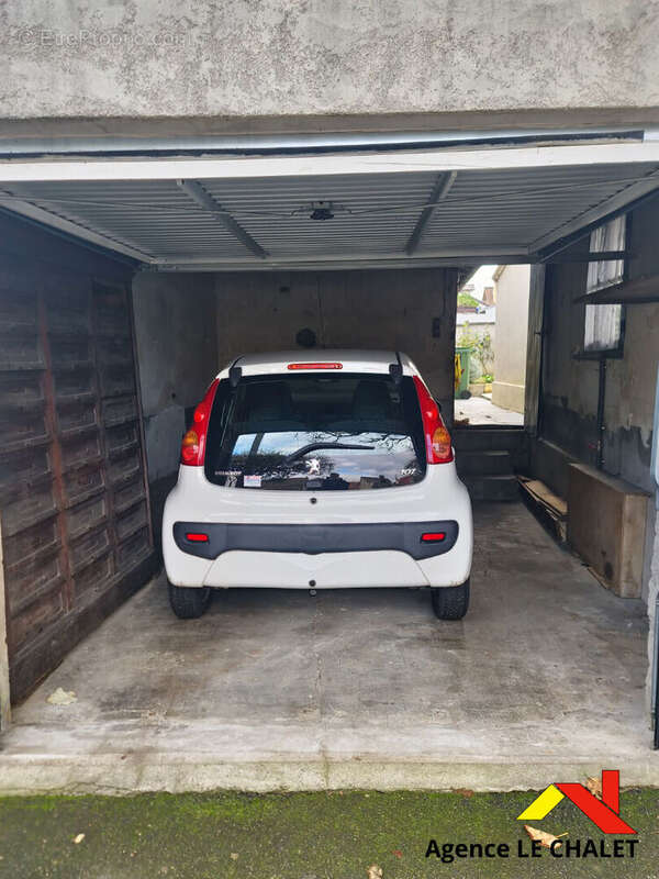 Maison à VILLENEUVE-LE-ROI