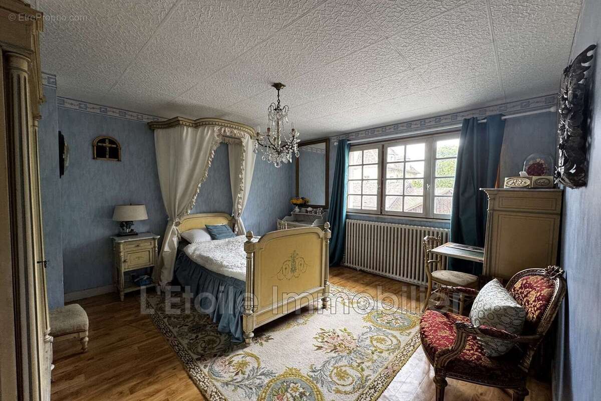 Maison à FEINGS