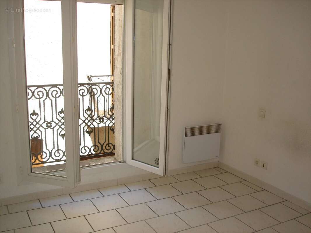 Maison à COURNONTERRAL