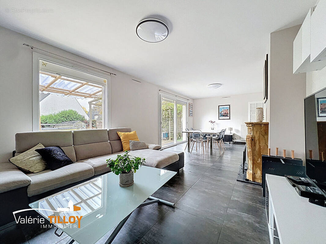 Maison à CHARTRES-DE-BRETAGNE