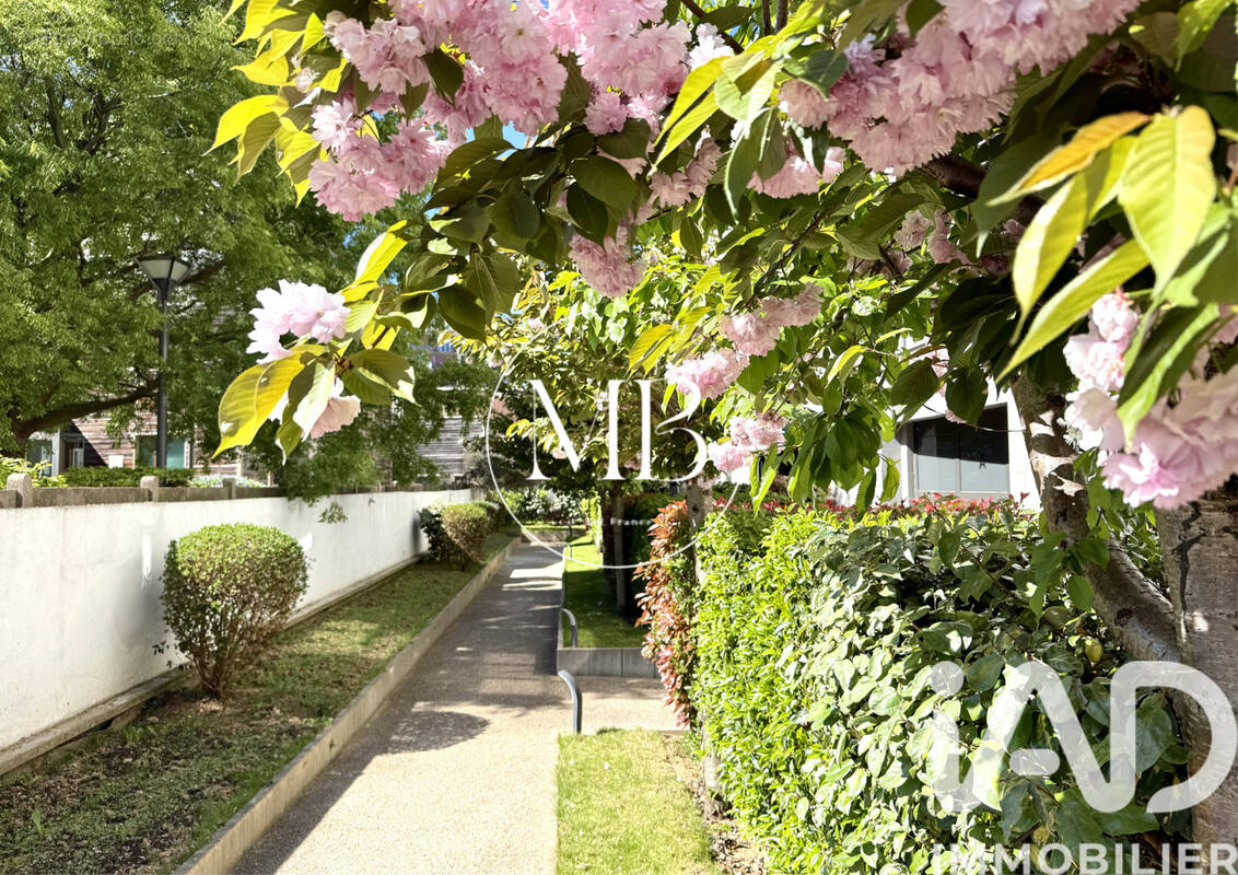 Photo 1 - Appartement à AUBERVILLIERS