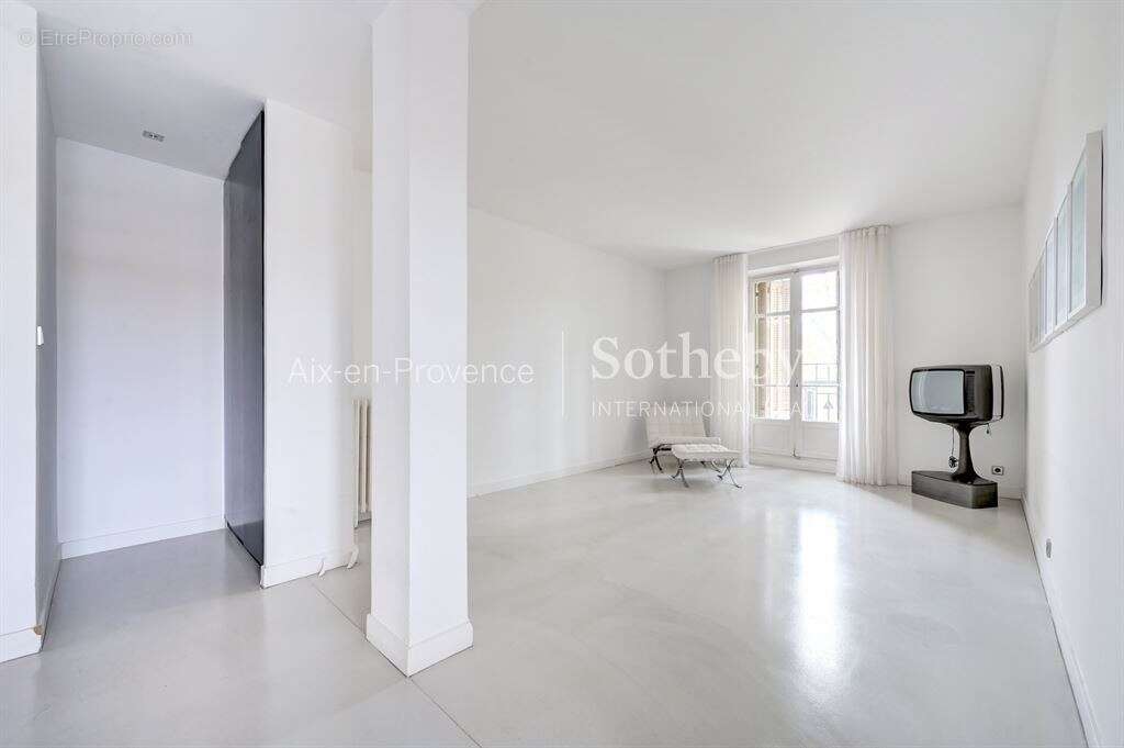 Appartement à AIX-EN-PROVENCE