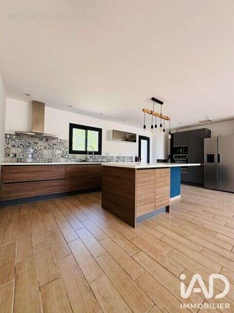 Photo 5 - Maison à VAYRES