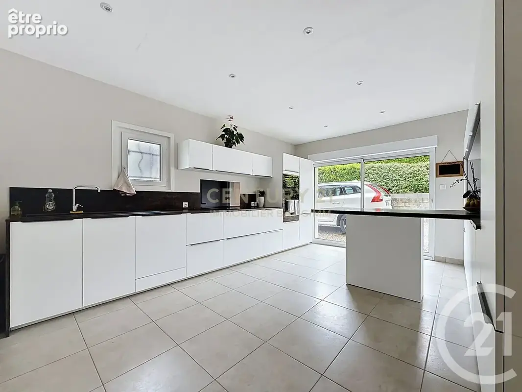 Maison 5 pièces 147 m² à vendre à Bourgoin-Jallieu (38300) - photo 5