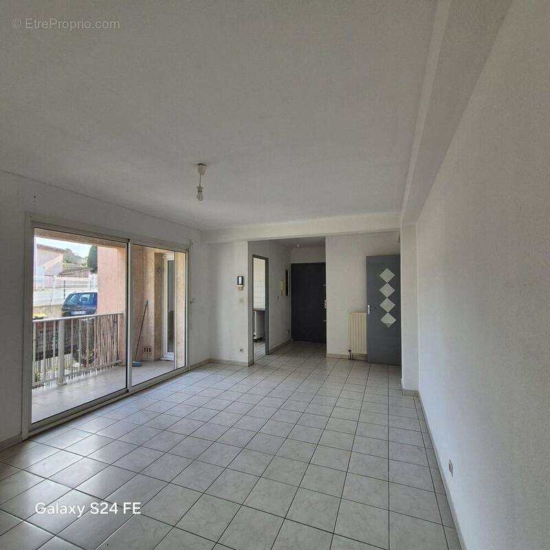 Photo 1 - Appartement à BOUJAN-SUR-LIBRON