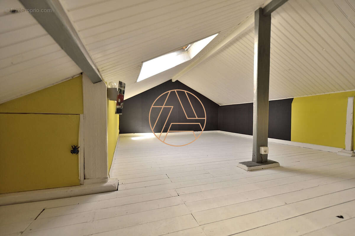 Maison à SAINT-MAUR-DES-FOSSES