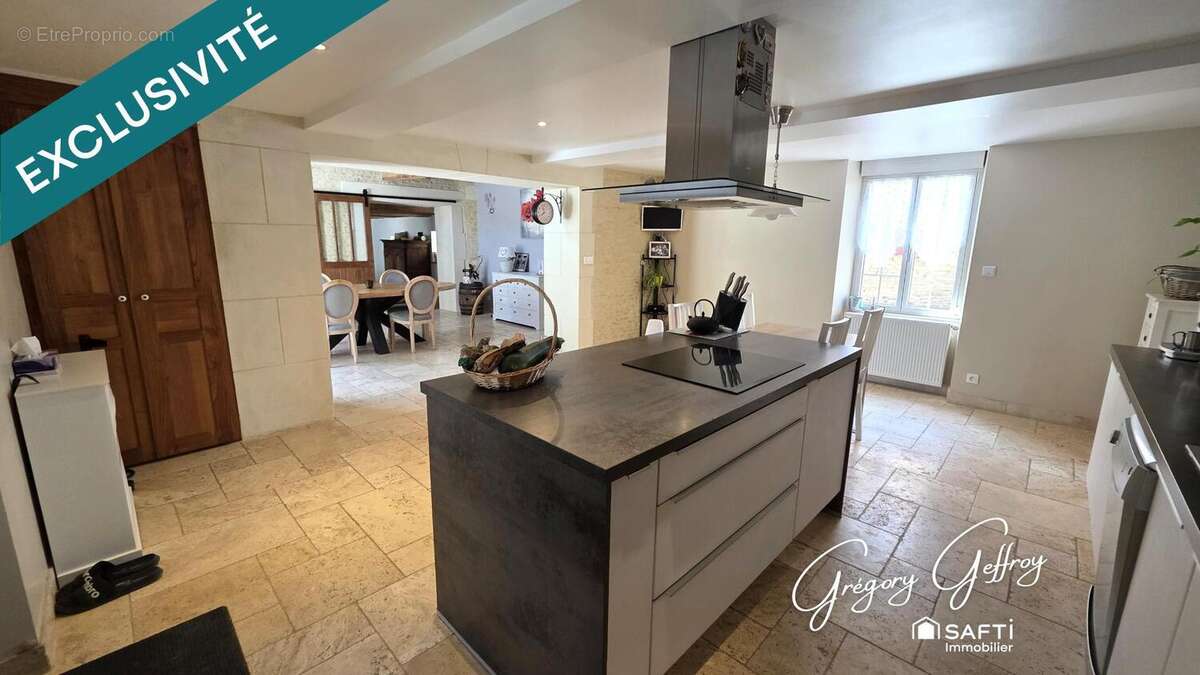 Maison 180 m² à Jort  - photo 5