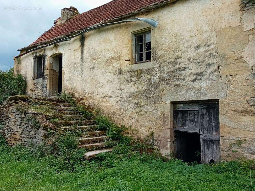 Maison à PARISOT