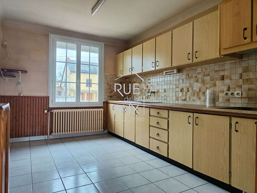 Maison à THURE
