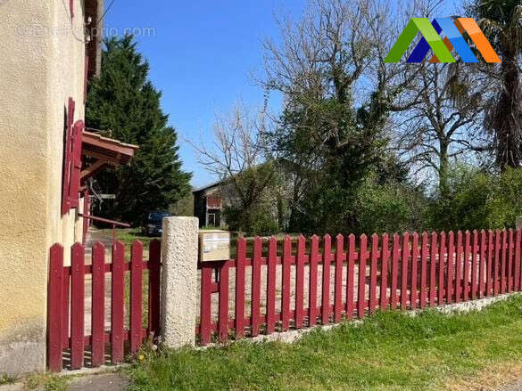 Maison 151 m² à L'isle-De-Noe  - photo 3
