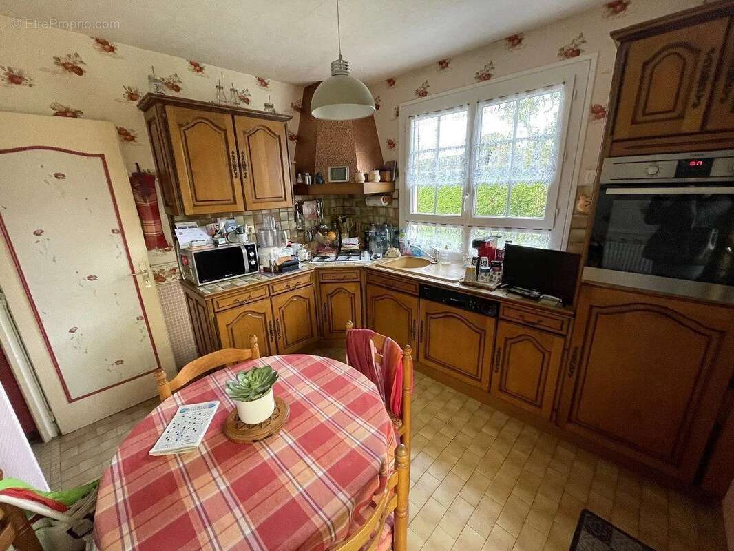 Maison à EPAIGNES