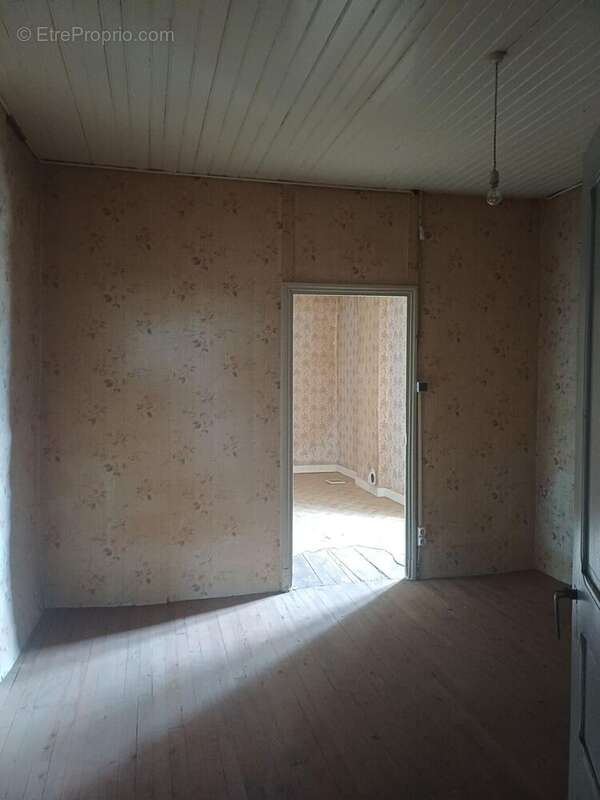 Photo 8 - Maison à CHALAIS