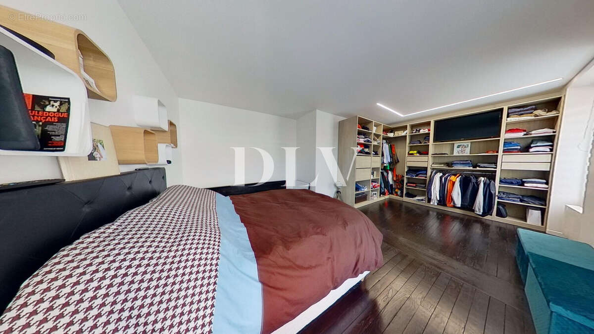 Appartement à FONTAINEBLEAU