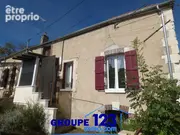 Maison à LAROCHE-SAINT-CYDROINE