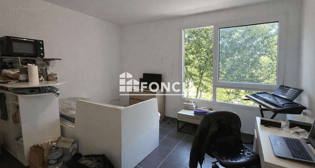 Appartement à MONT-SAINT-AIGNAN