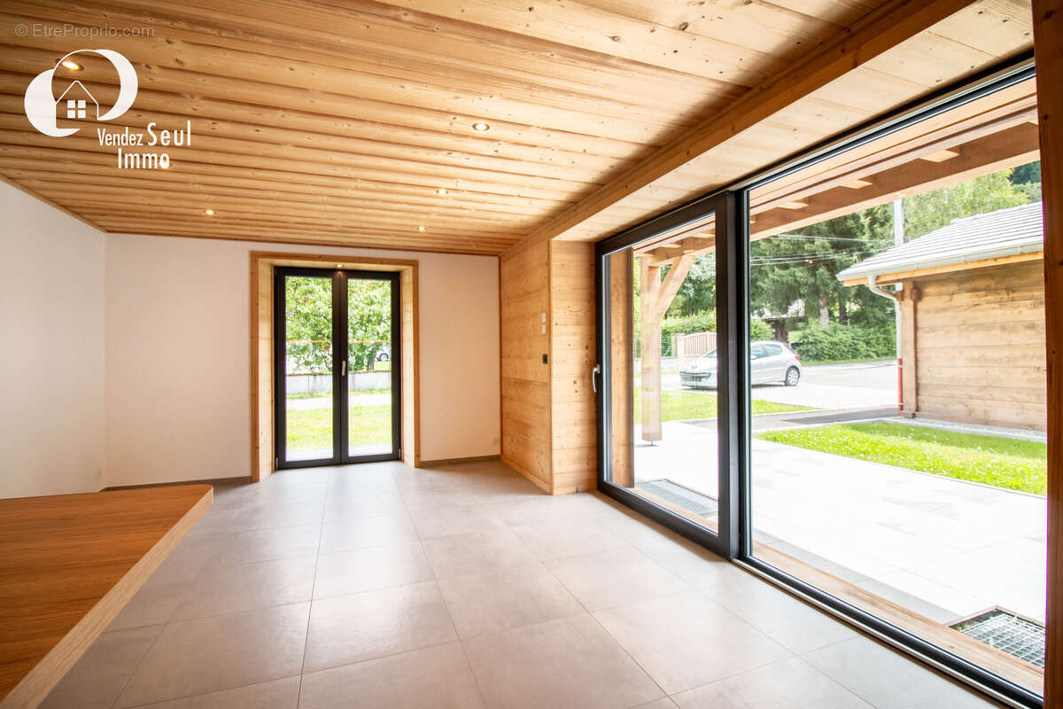 Appartement à BERNEX