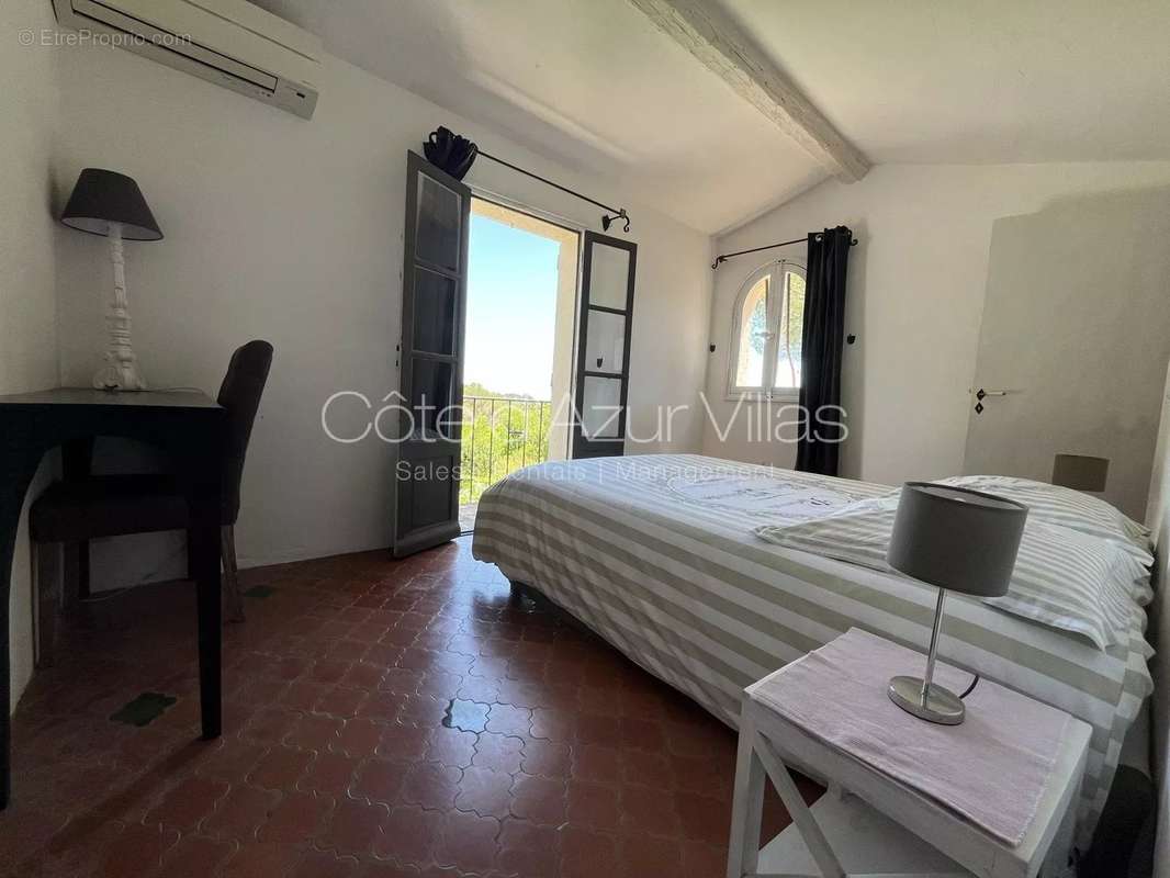 Maison à MOUANS-SARTOUX