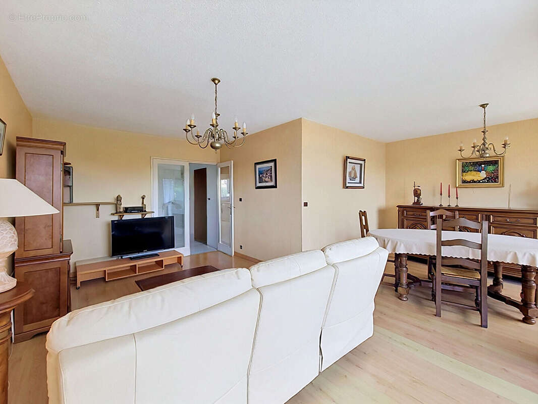 Appartement à BLANQUEFORT