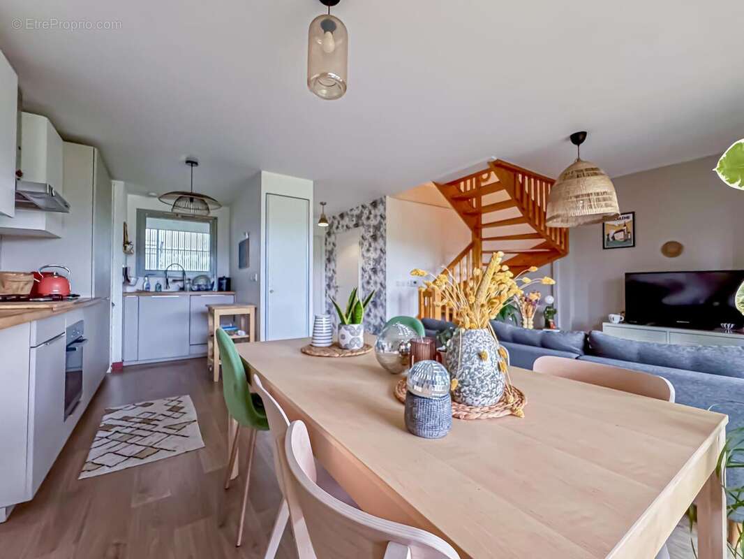 Photo 2 - Appartement à BEGLES