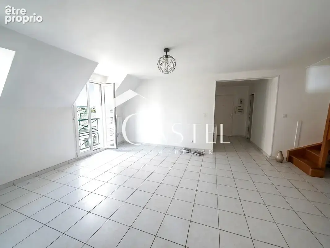 Plein centre ville, Charmant 4 pièces en duplex - photo 3