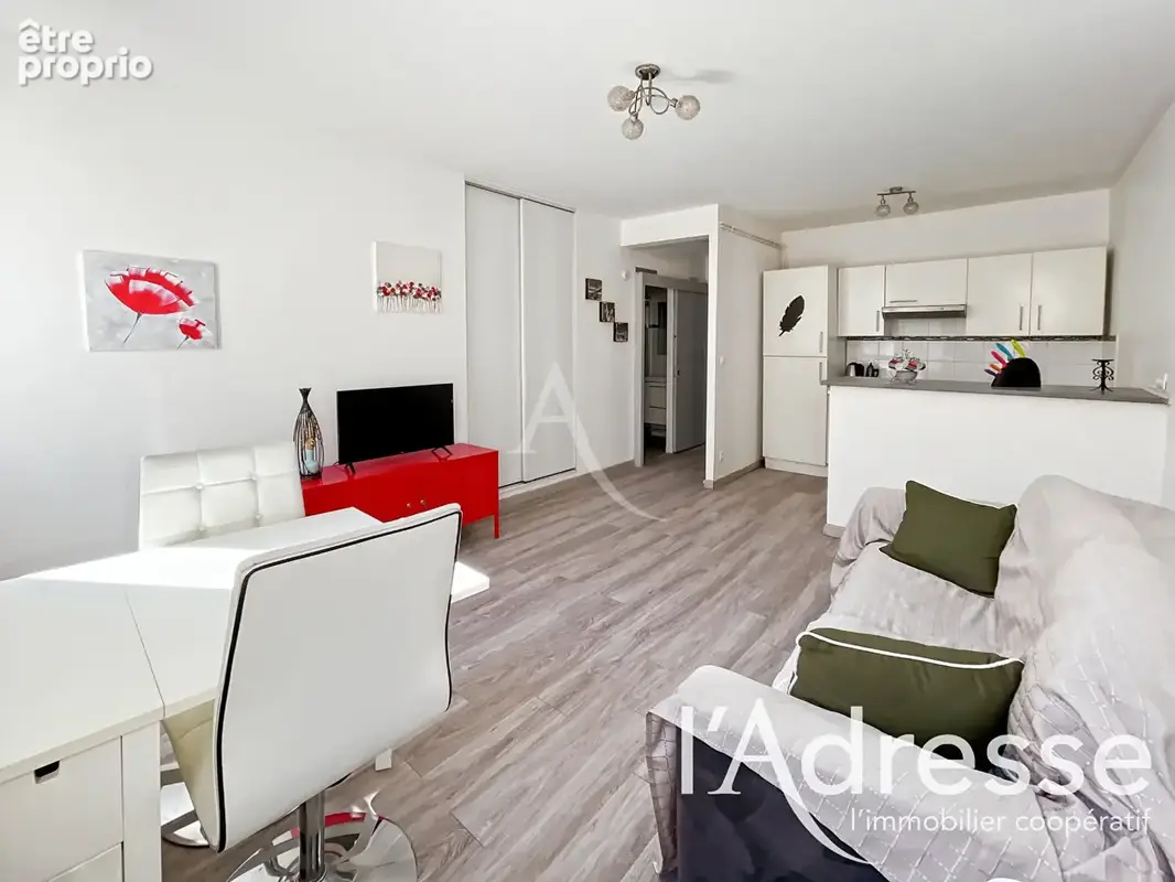 La ciotat centre-ville - appartement t2 - idéal investisseur - photo 3