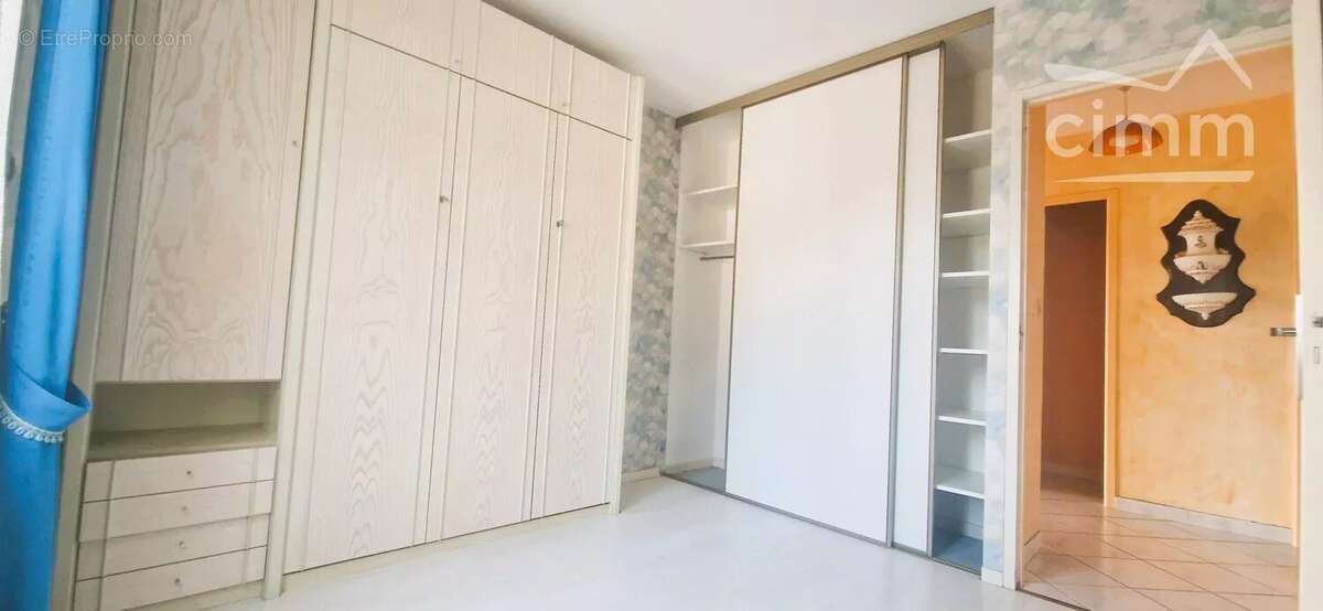 Appartement à LA TOUR-DU-PIN