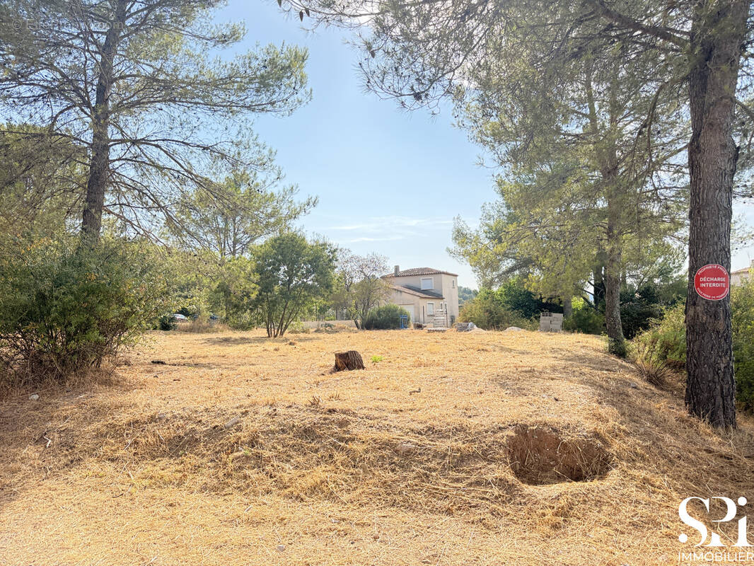 Terrain à PIERREFEU-DU-VAR