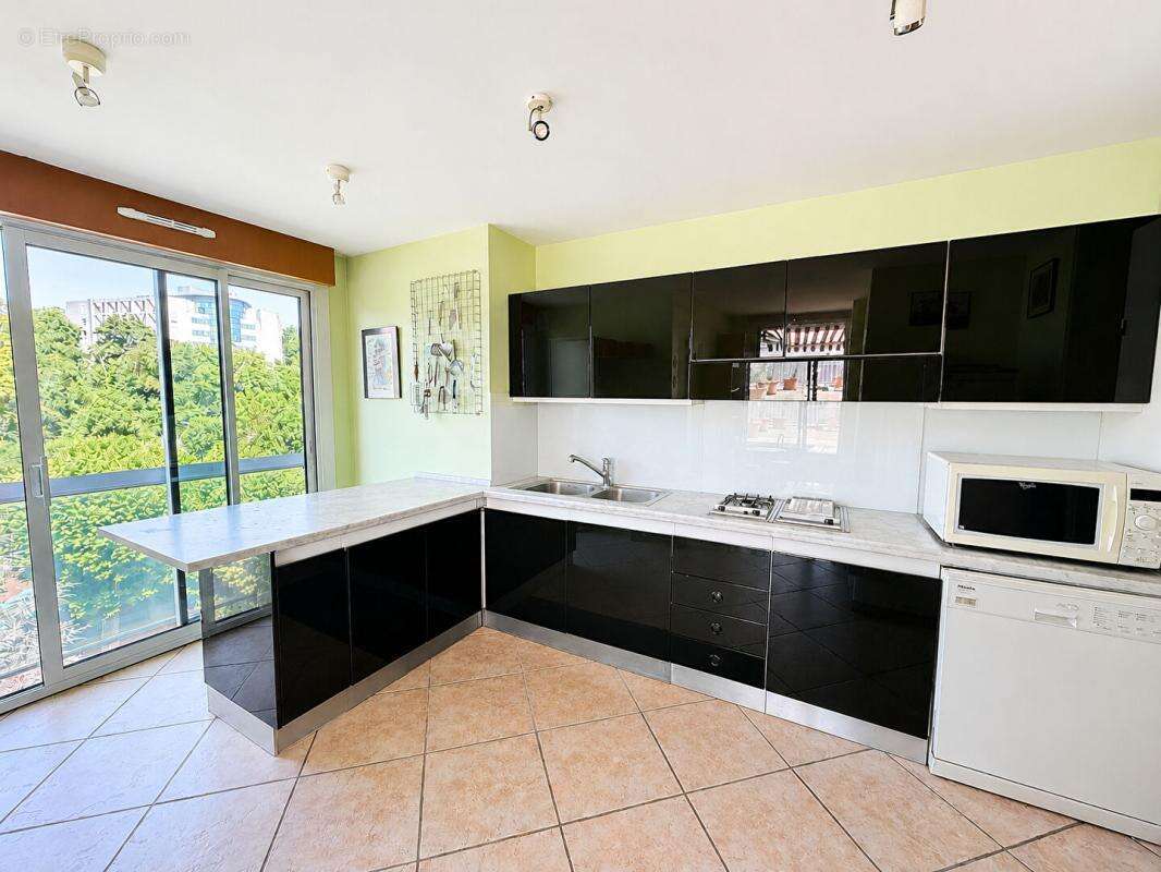 Appartement à LYON-5E