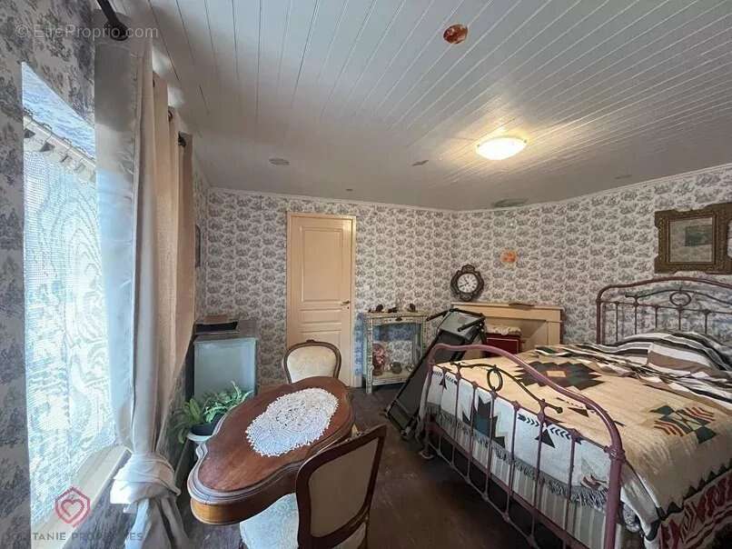 Maison à L&#039;ISLE-EN-DODON