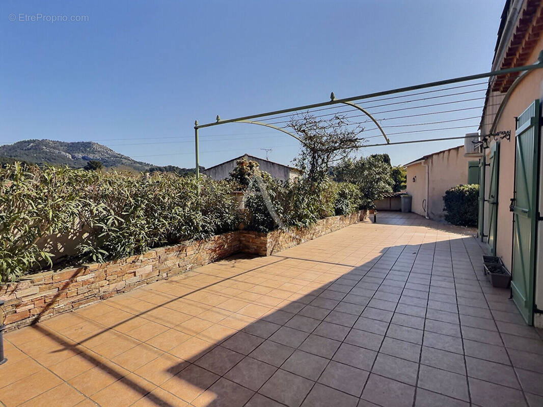 Maison à MARSEILLE-11E