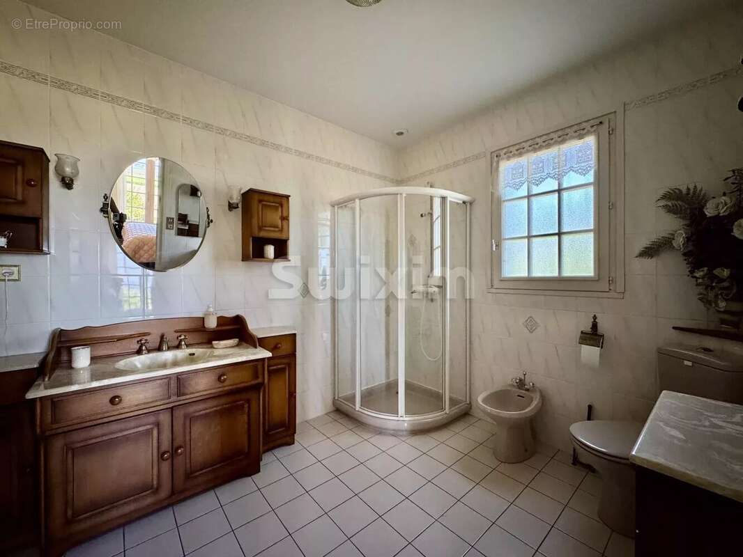 Maison à SAINT-JULIEN