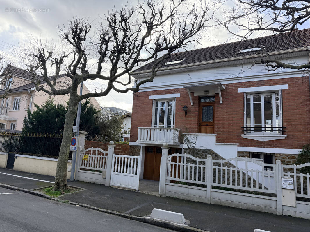 Maison à CHAMPIGNY-SUR-MARNE