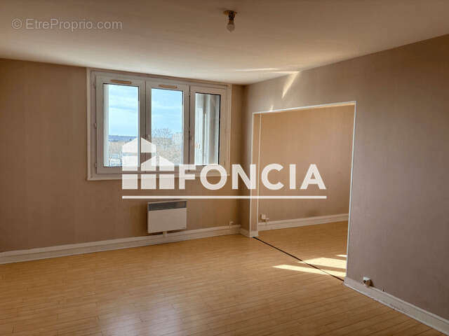 Appartement à CHATELLERAULT