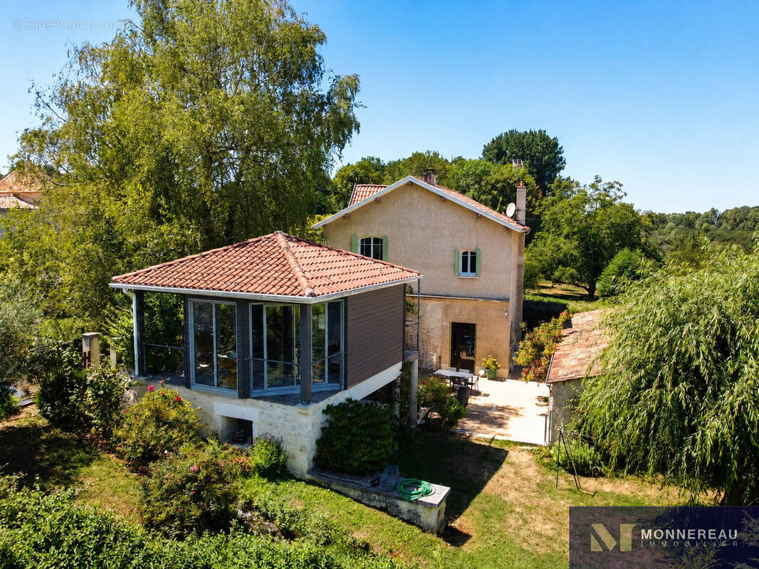 Maison à L'ISLE-D'ESPAGNAC