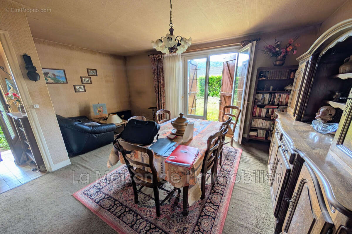 Maison à ROMILLY-SUR-ANDELLE