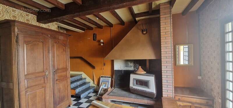 Maison à MONGUILHEM