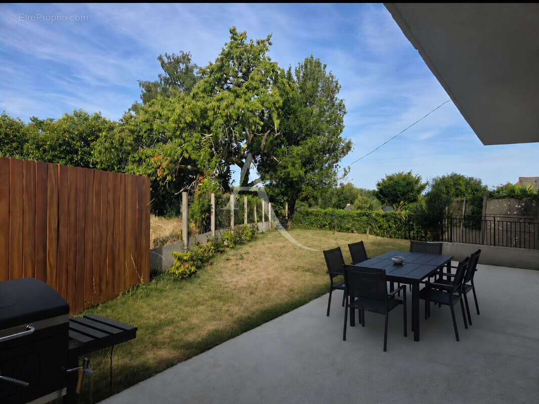 Maison  de ville 145m² avec jardin. - photo 7