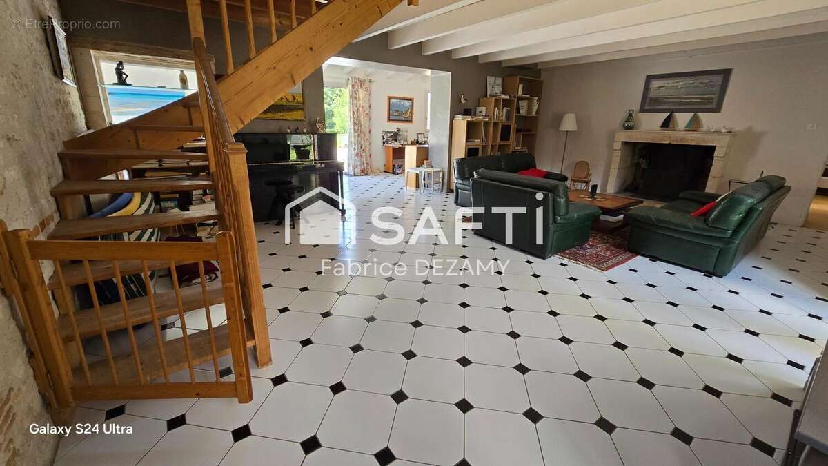Photo 6 - Maison à SAINTE-GEMME-LA-PLAINE
