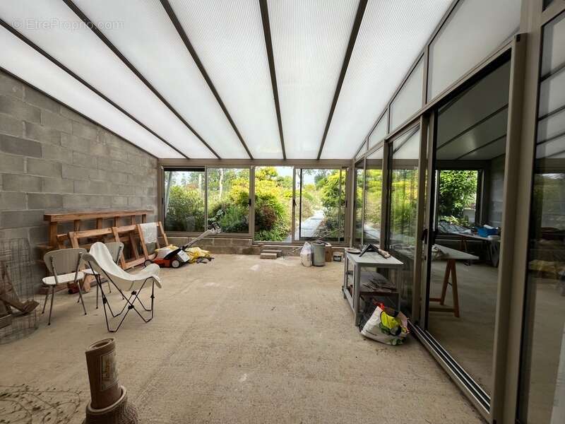 À seulement 5 km de Barneville-Carteret, charmante maison en pierre avec jardin arboré - photo 8
