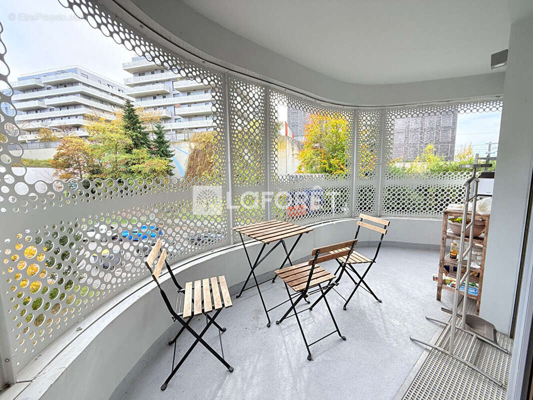 Appartement à NANTERRE