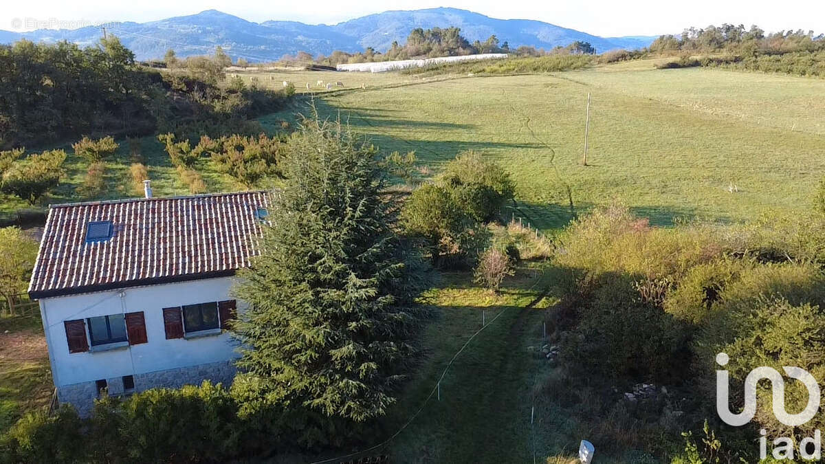 Photo 2 - Maison à COLOMBIER-LE-VIEUX